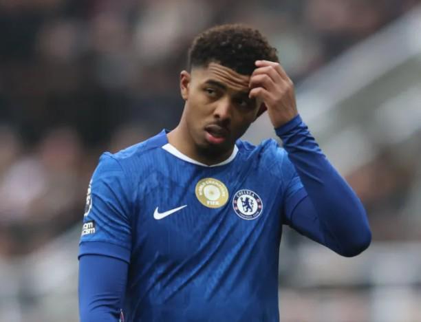 太阳报：福法纳因第十次交通违法被处罚，罚分已累计50分